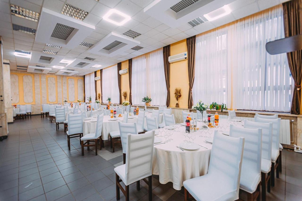 Motel Piatra Corbului ビカズ エクステリア 写真